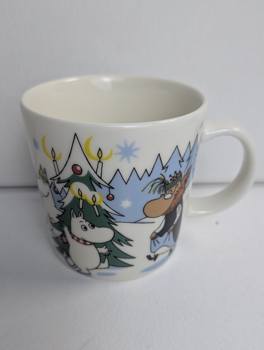 Moomin Arabia Finland Mug Christmas Under Tree Stripe Scarf Candle Winter 2013